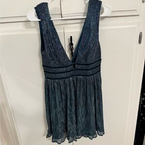 Elegant Blue Sleeveless Top